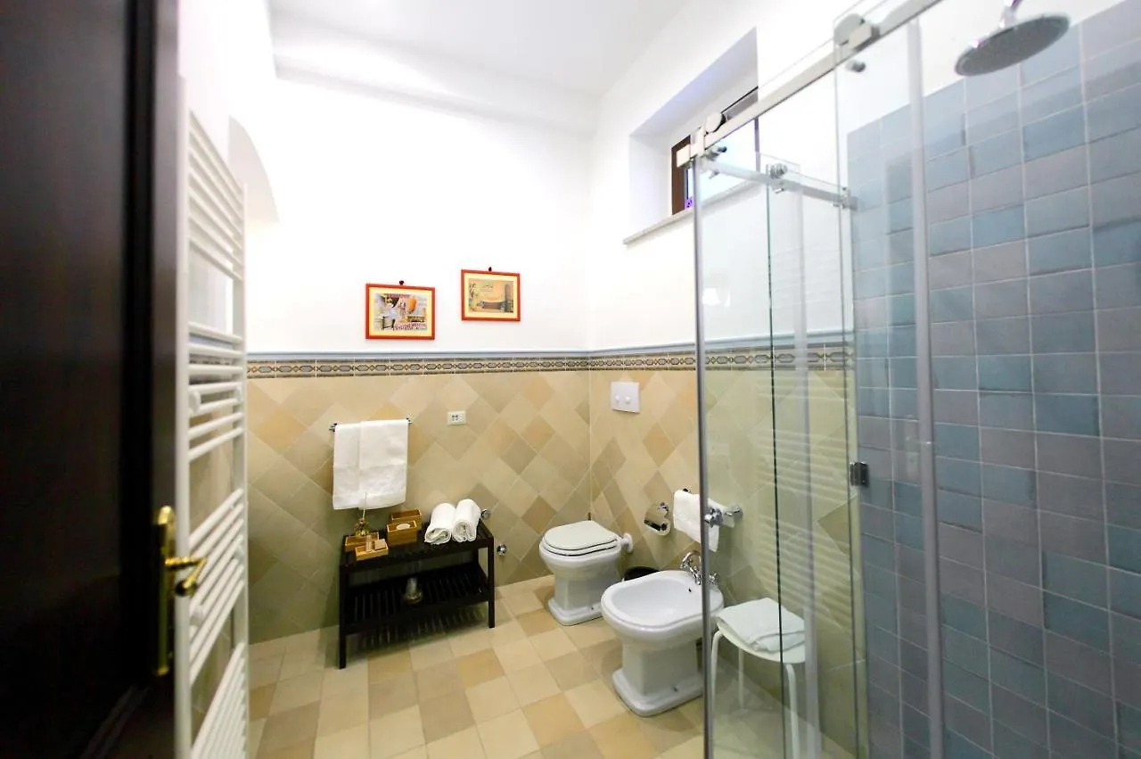 טאורמינה Hotel Continental 3*,  איטליה