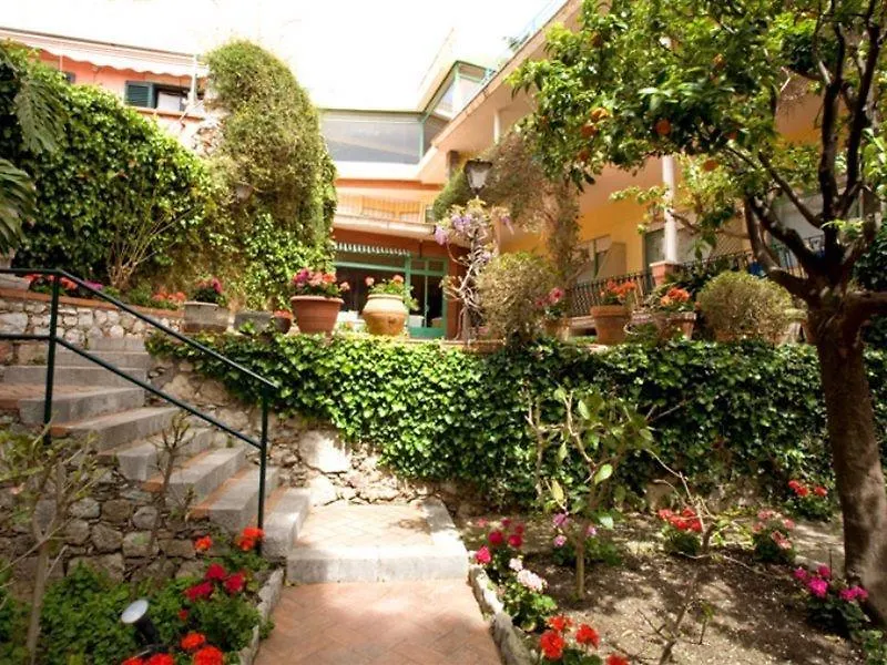 טאורמינה Hotel Continental
