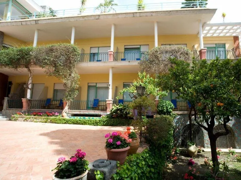 טאורמינה Hotel Continental