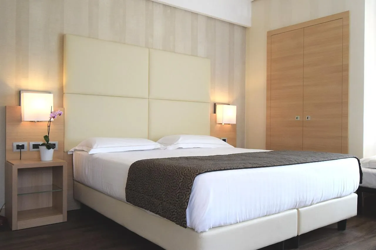 ***  טאורמינה Hotel Continental איטליה