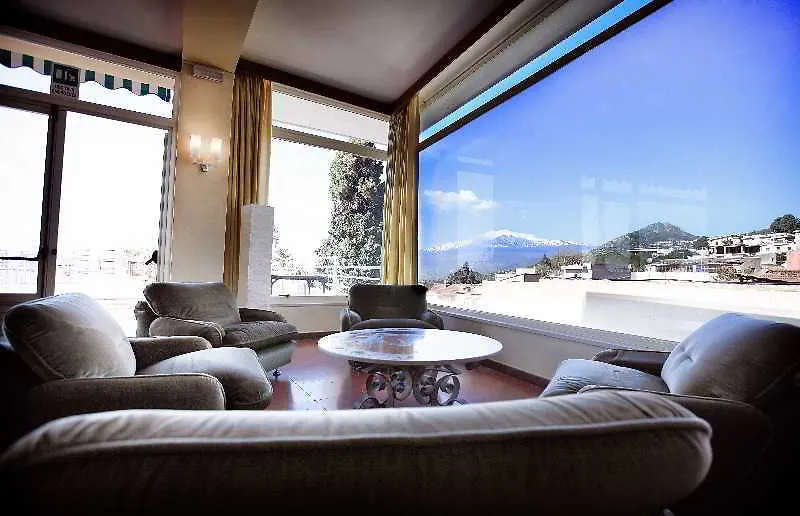 טאורמינה Hotel Continental