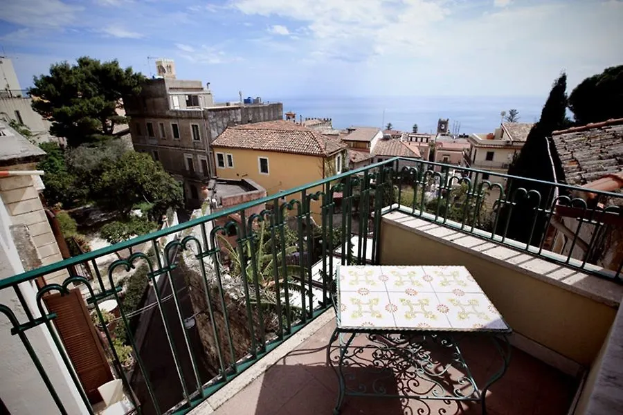 טאורמינה Hotel Continental